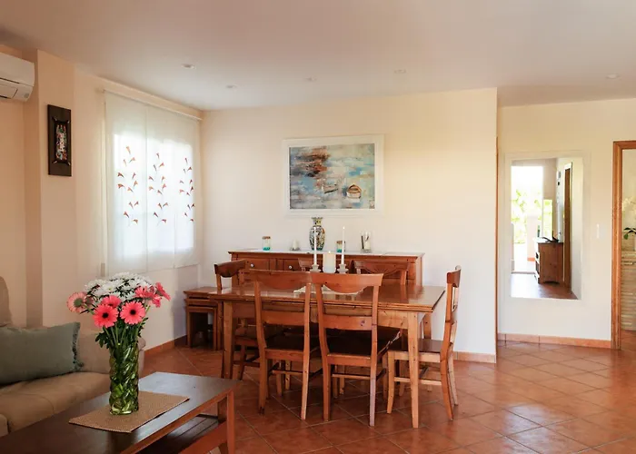 Villa Your Paradise With Pool - 2 Min From