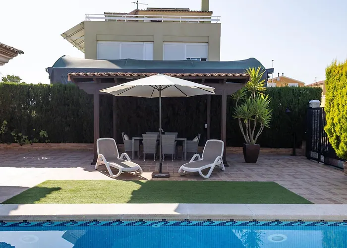 Your Paradise With Pool - 2 Min From Вилла