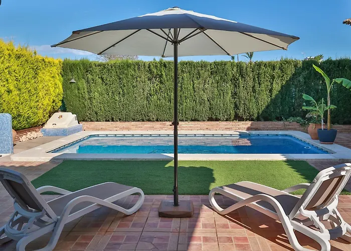 Your Paradise With Pool - 2 Min From